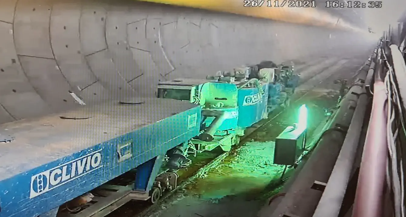Segnalato fumo, pompieri in azione nel tunnel di base del Brennero
