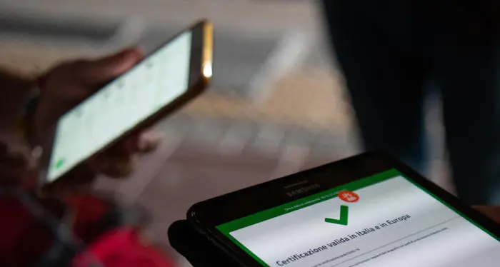 Finti Green Pass, gli hacker in azione: casi anche in Alto Adige