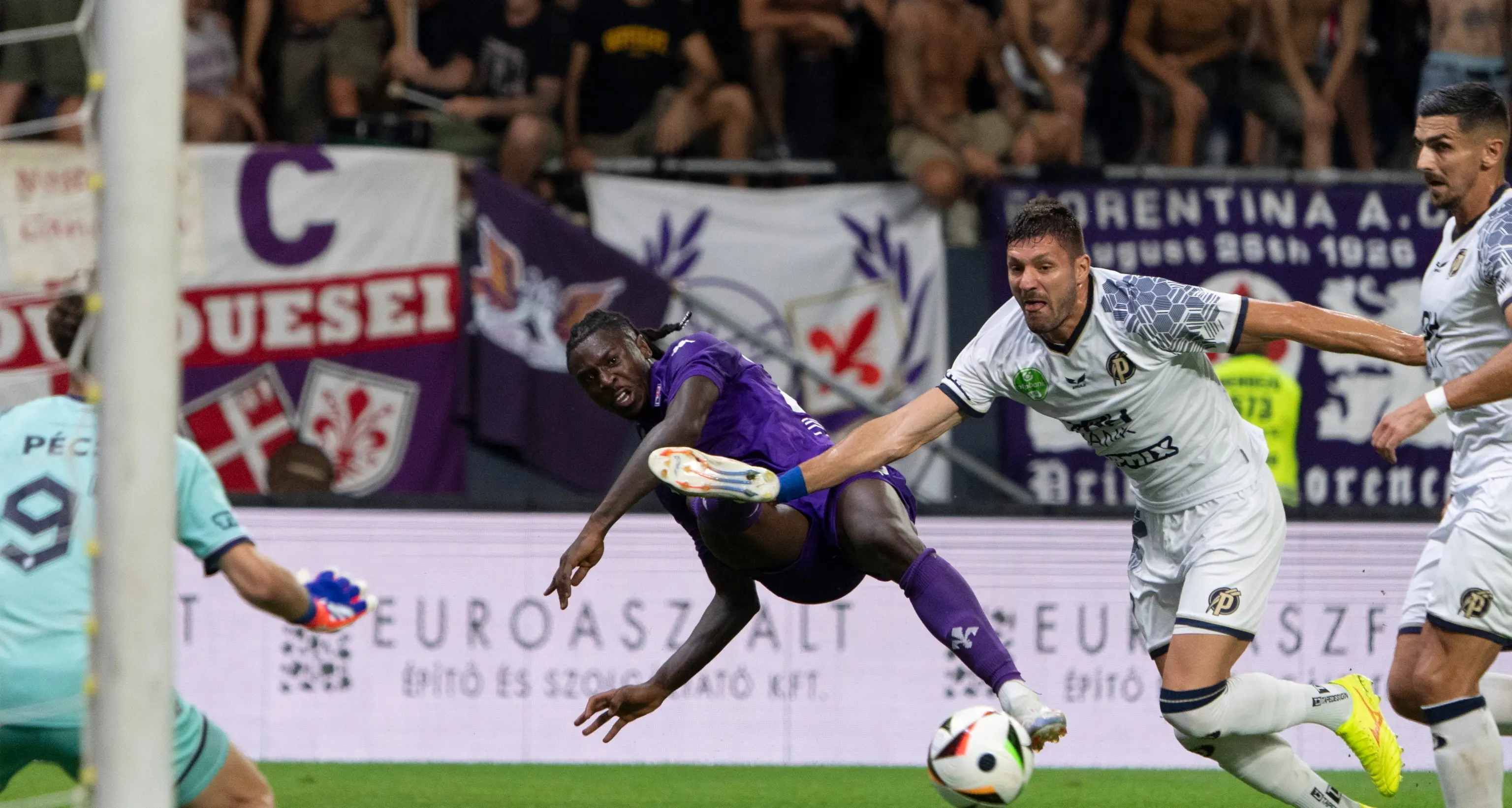 Conference: Fiorentina qualificata, Puskas Akademia ko ai rigori