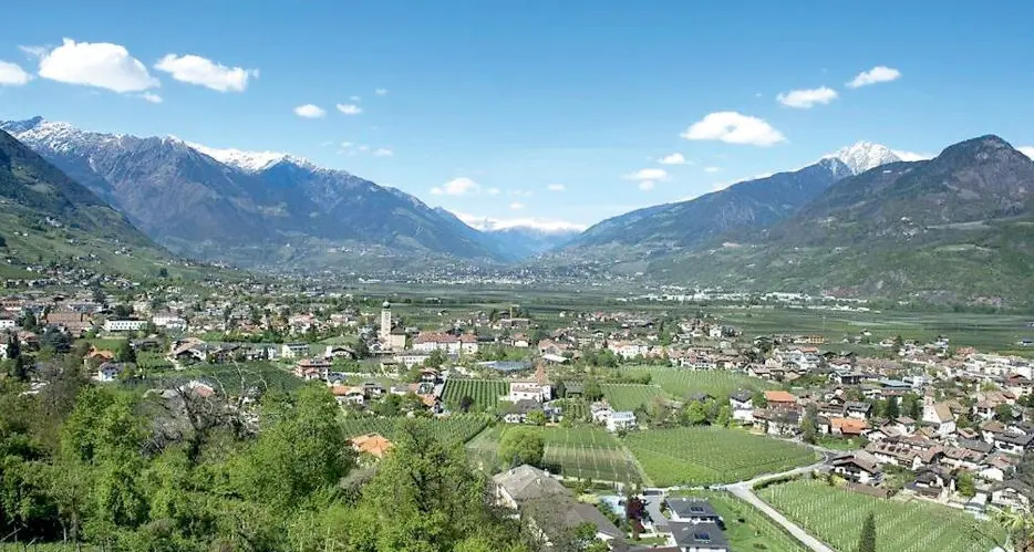 A Lana si contano i veicoli per migliorare la viabilità