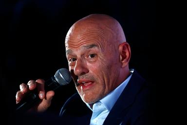 Descalzi, 'Europa dice che gas servirà per poco, ma mina fiducia degli investitori'