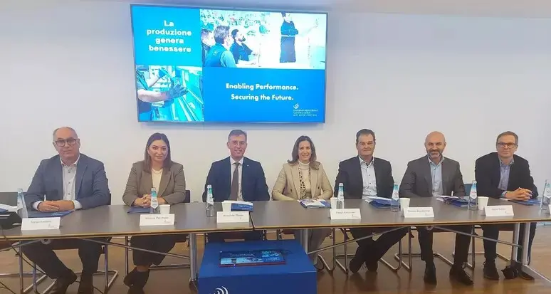 Il “manifesto” di Confindustria Bolzano: «Decisivo puntare su settori a elevata produttività»