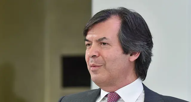 Intesa: nel primo trimestre utile sale a 1,52 miliardi