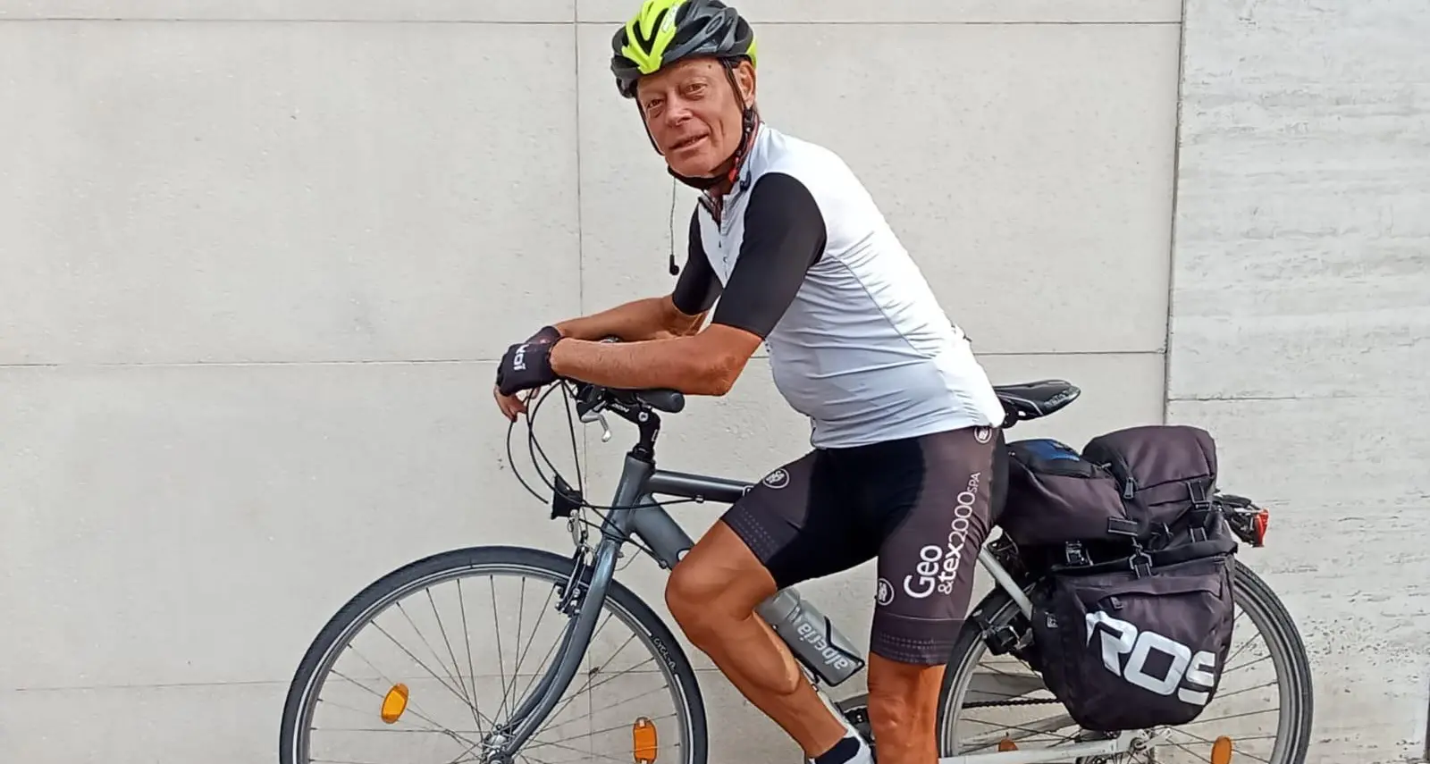 «Ho attraversato l'Italia in bici: l'avevo promesso a mia madre»