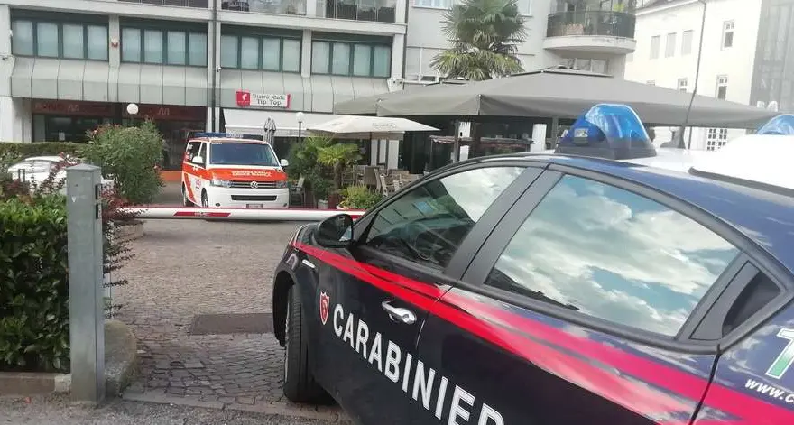 Merano, sospetto omicidio per la morte di una donna di 39 anni in ospedale