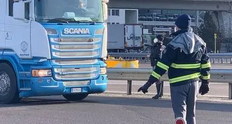 Feste in Austria, al Brennero scattano tre giorni di divieti per i tir