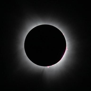 Grande attesa per l’eclissi totale di Sole del 12 agosto
