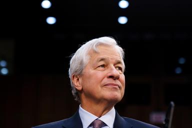 Dimon, 'difficoltà più gravi per economia Usa se tassi salissero di un altro 1%'
