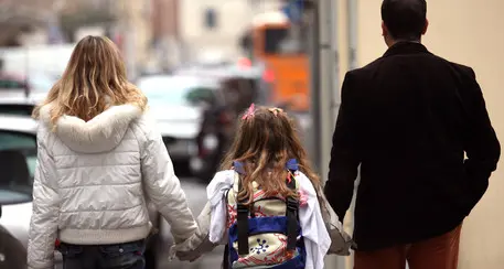 Gebhard (Svp): “E’ l’ora del cognome materno ai figli”