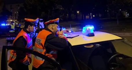 Accoltella al collo un uomo, arrestato per tentato omicidio