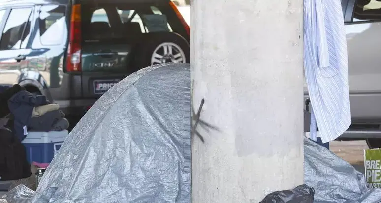 Alto Adige, aumentano i debiti e gli sfratti: la Caritas lancia l’allarme