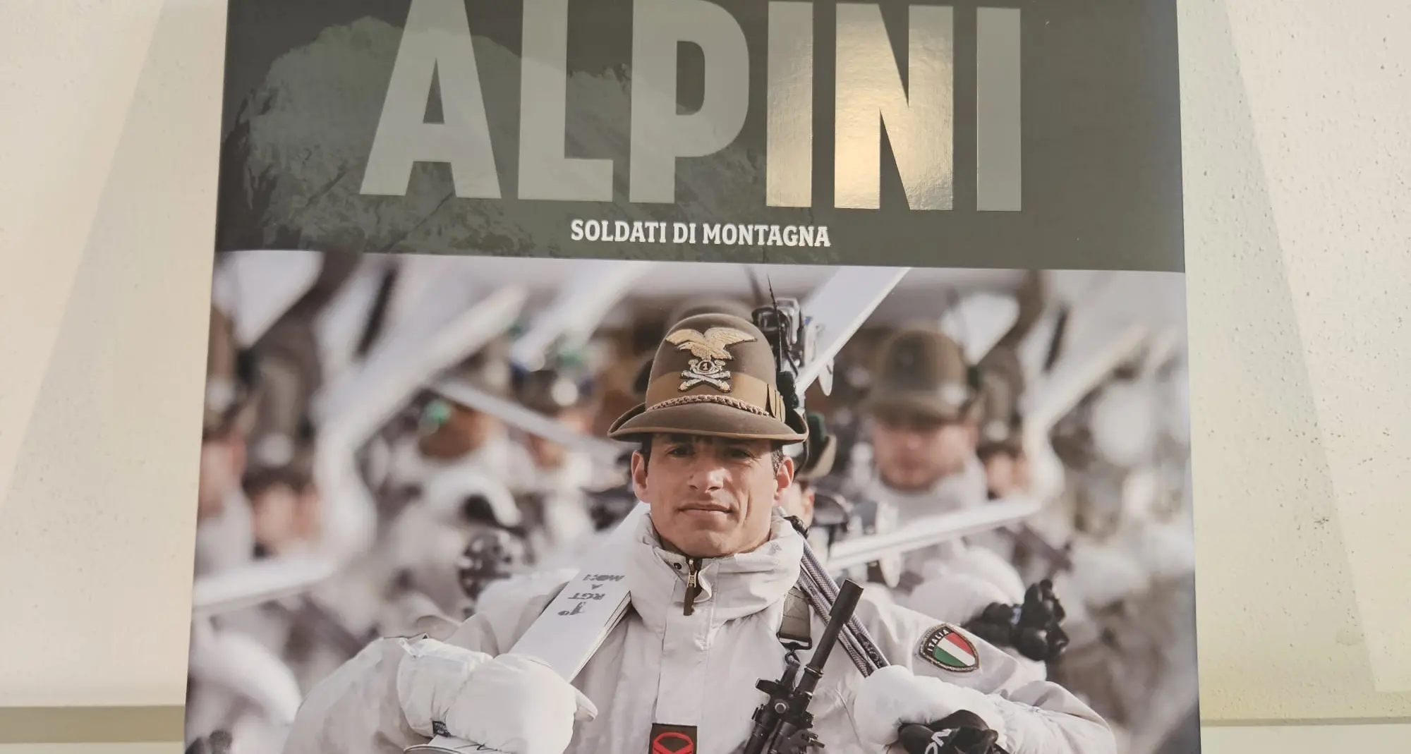 Esercito: presentato a Milano il volume “Alpini, soldati di montagna”