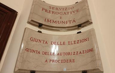 Dori, non possiamo accedere a chat Delmastro, ma restiamo in Giunta
