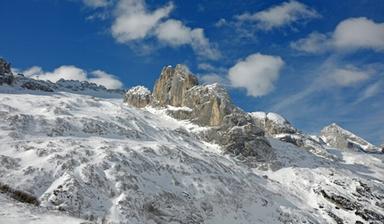 Perdita record per il ghiacciaio della Marmolada, solo nel 2026 ha perso 23 metri