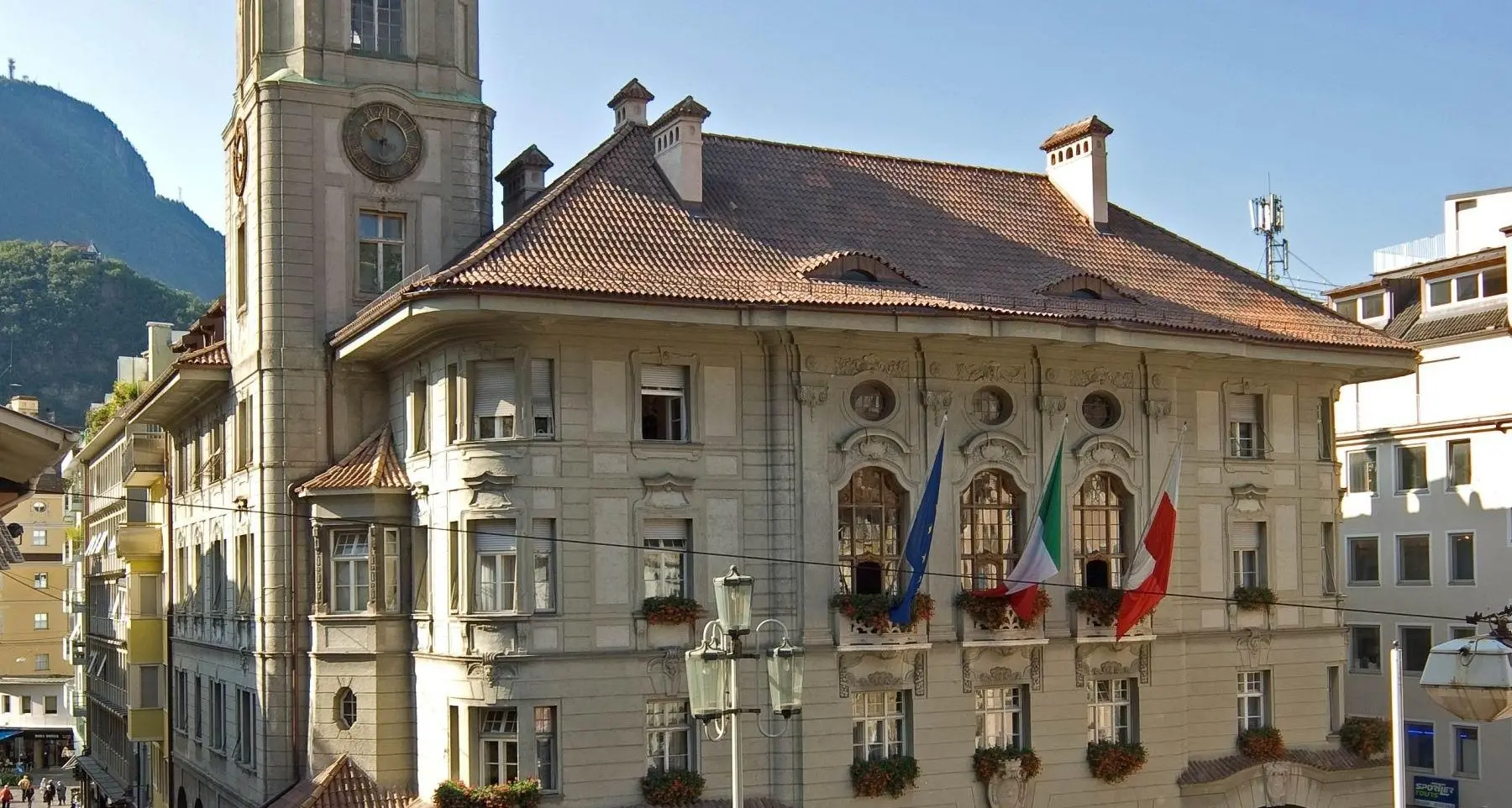 Concorso ASSB annullato, il PD chiede chiarimenti al sindaco