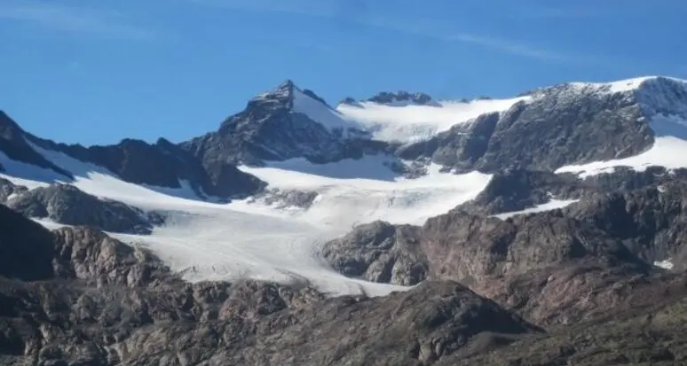 Raggiunto il Glacier Loss Day in Alto Adige: “I ghiacciai si sciolgono tra i 5 e i 10 centimetri al giorno”