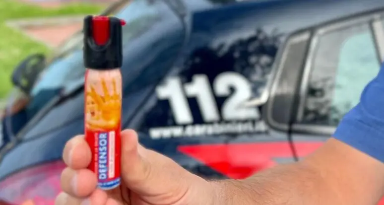 Lite in val Casies: turista aggredisce con spray urticante l’oste di una baita