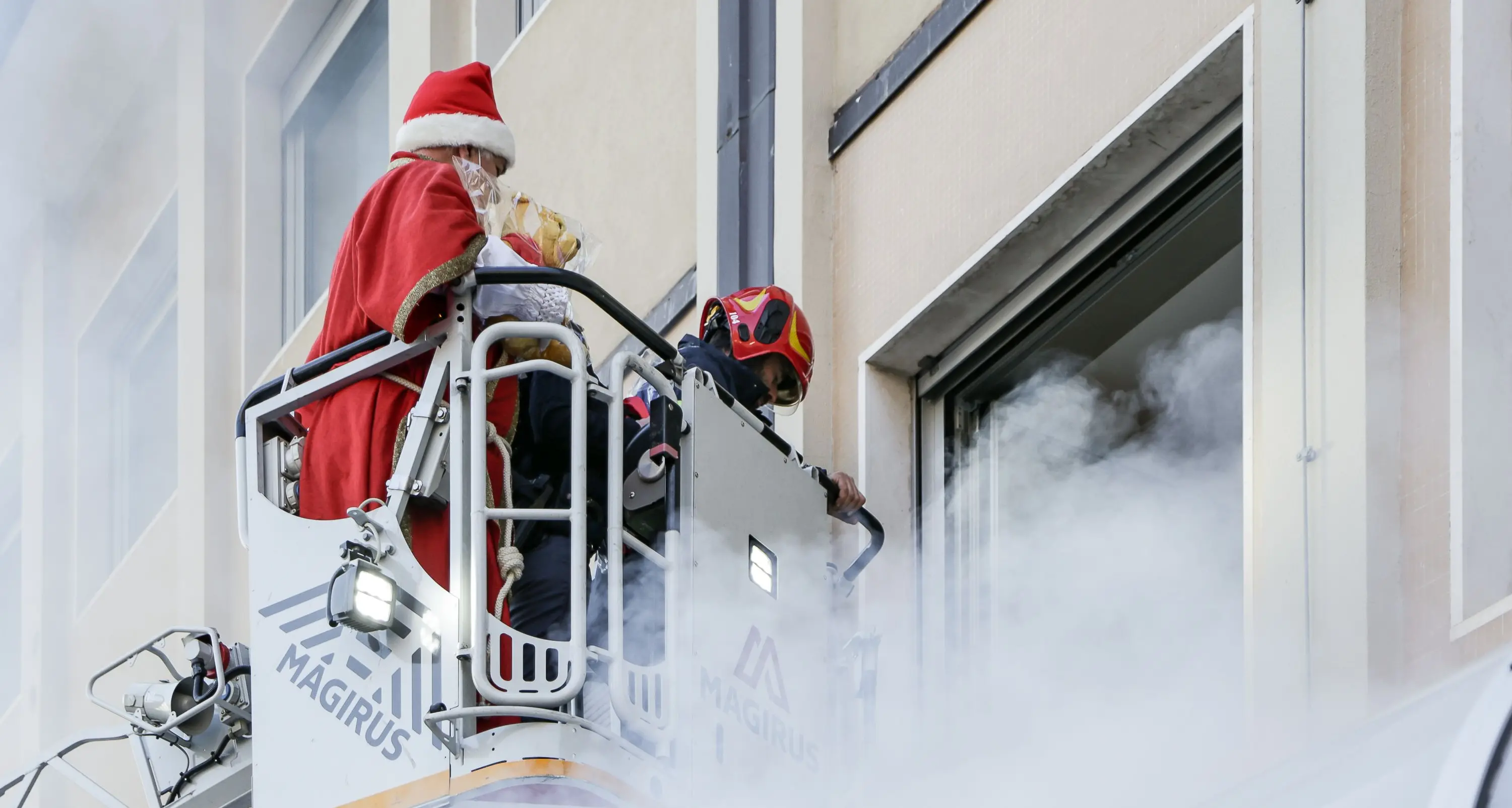 Anche quest’anno Babbo Natale ha regalato emozioni ai bambini del reparto pediatria dell’ospedale