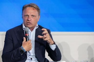 Lollobrigida, intervento Masaf 3 miliardi per energia solare senza consumo del suolo