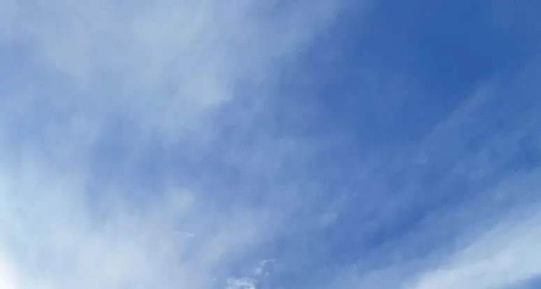 Sesto, l’attesa per il rientro di Sinner: cielo azzurro e paesaggio invernale