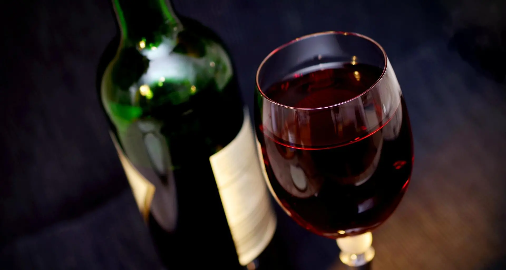 Alcol e lavoro, una piaga (anche) in Alto Adige