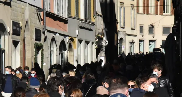 Iss:bozza, Rt a 1,03. Prima volta sopra 1 da 6