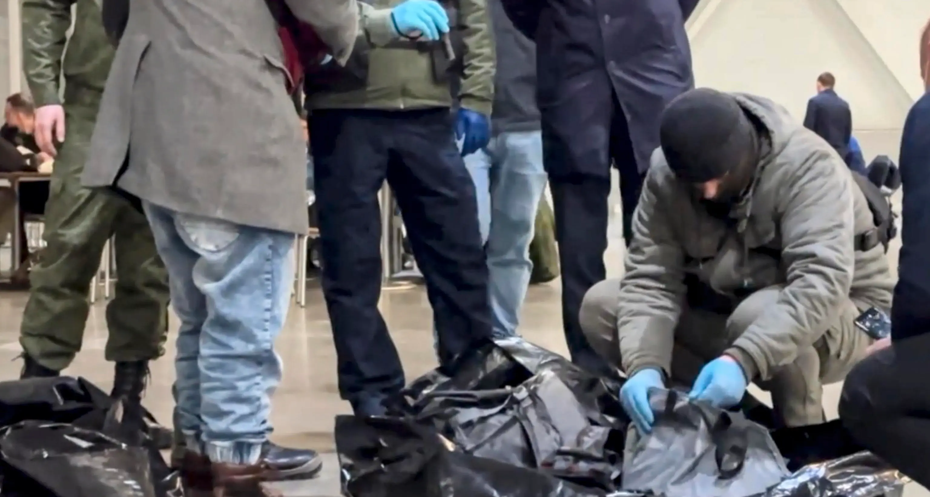 Russia: media, uccisi i sei detenuti Isis, ostaggi illesi