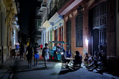 Cuba ringrazia la Cina per una nuova donazione di 5.000 impianti fotovoltaici