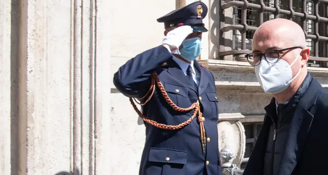 Recovery: D'Incà,maggioranza sfilacciata,intervengano leader