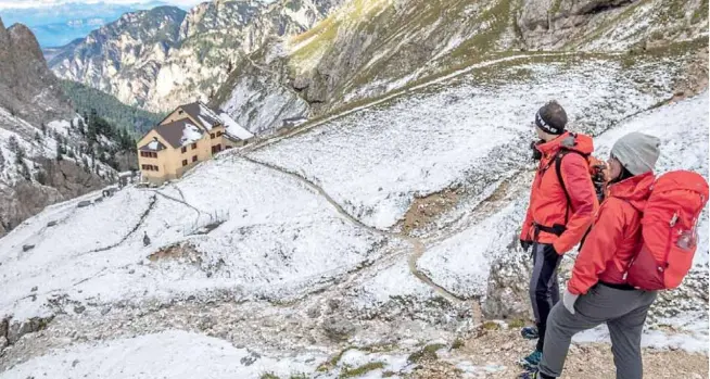 #Vivere in rifugio, al lavoro per 10 «non eventi» estivi