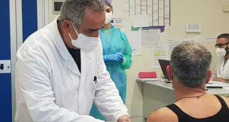 Covid, al via i vaccini dai medici di base in Alto Adige