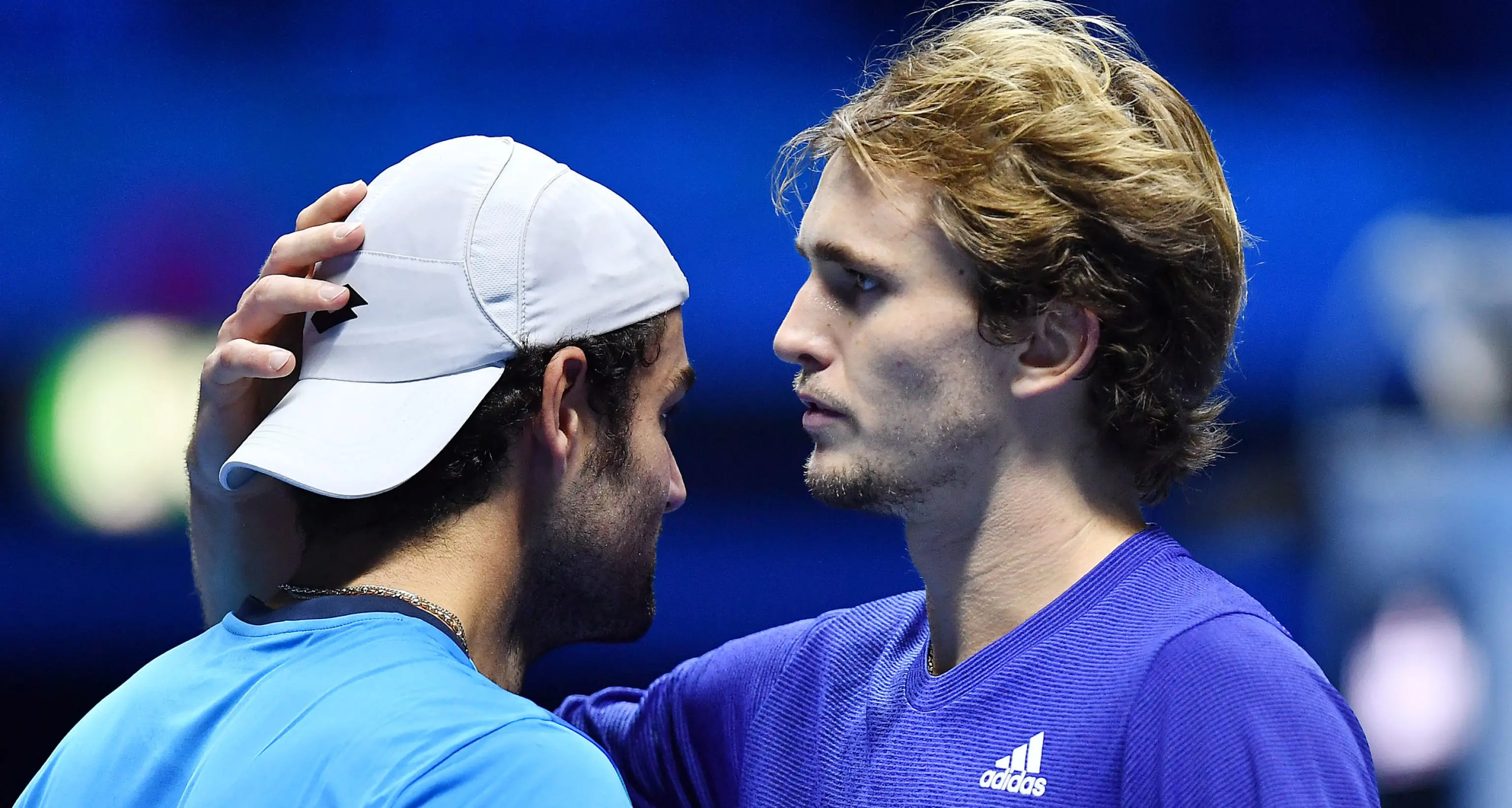 Infortunio per Berrettini alle Atp Finals, Jannik Sinner scalda i motori