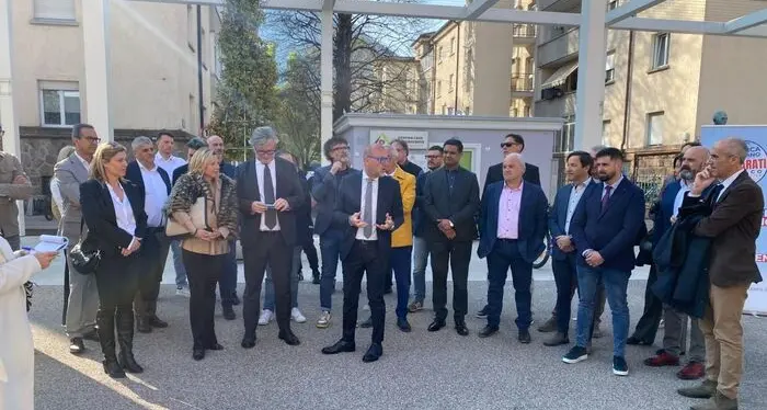 La Civica per Bolzano, presentata la lista e inaugurata la nuova sede: in corsa con Zanin capolista