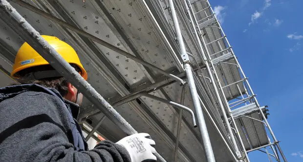 Crescono gli stipendi nell'industria e nel settore edile in Alto Adige