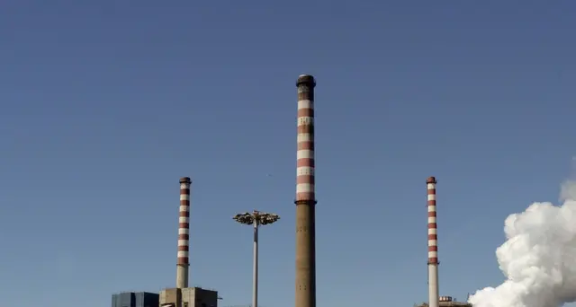 A.Mittal: riduciamo produzione e rallentiamo investimenti
