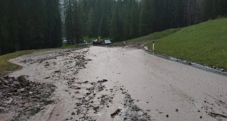Maltempo, per oggi l’allerta rimane arancione: il meteo tornerà ad attenuarsi da domani