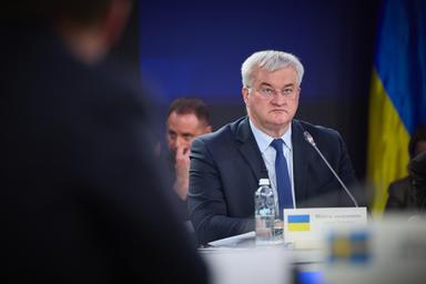 Kiev, 'colpita stazione servizio a confine Ucraina-Polonia. Russi alle vostre porte'