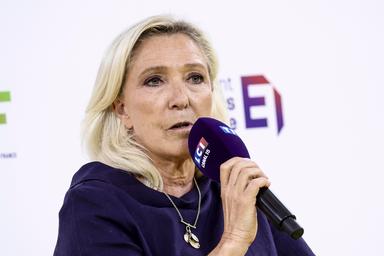 Le Pen, 'voto Islanda dimostra che un'altra Europa è possibile'