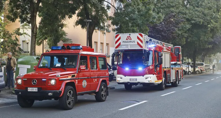 A Silandro in fiamme una mansarda