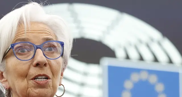 Bce:gli analisti tagliano le stime, rialzo solo di 25 punti