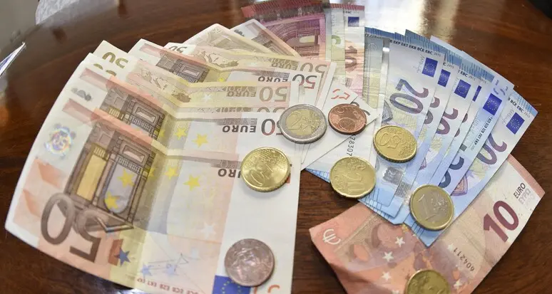 Bolzano, la spesa sale di 579 euro l’anno