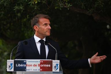 Macron, 'orrore per raid russi in Ucraina, manderemo nuovi missili intercettori'