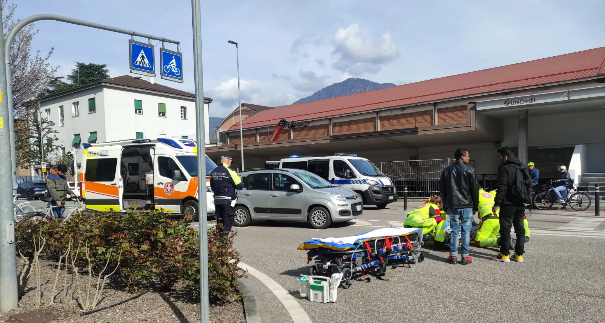 Investito da una Panda: ciclista ferito in via Plank