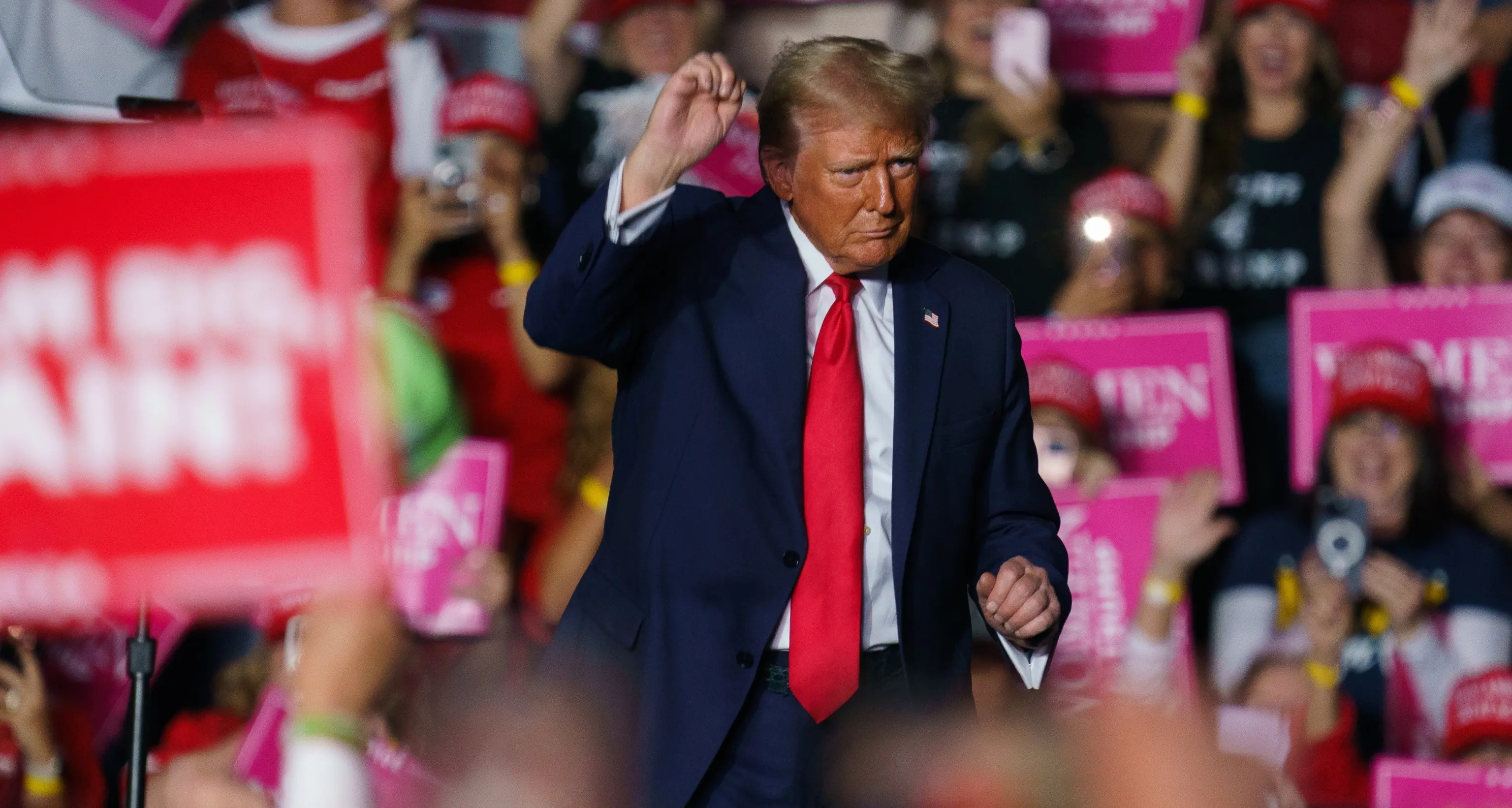 Usa 2024, Trump: bisognerebbe mettere Harris su ring con Tyson