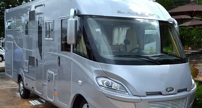 Camper, sosta selvaggia: la rabbia dei residenti