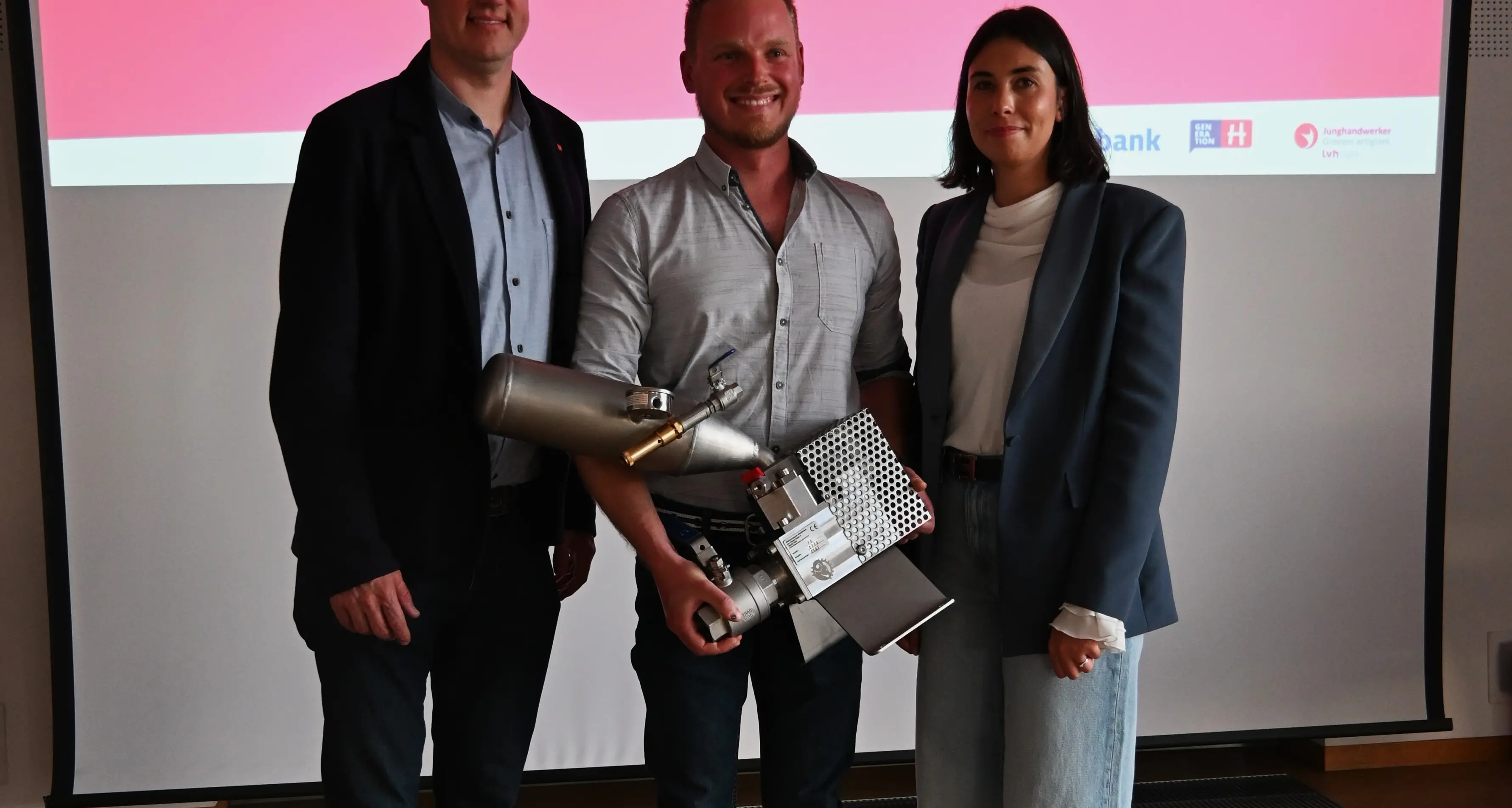 Giovane Artigiano 2026, il premio va a Johannes Unterhuber: sua la pompa che porta acqua senza elettricità