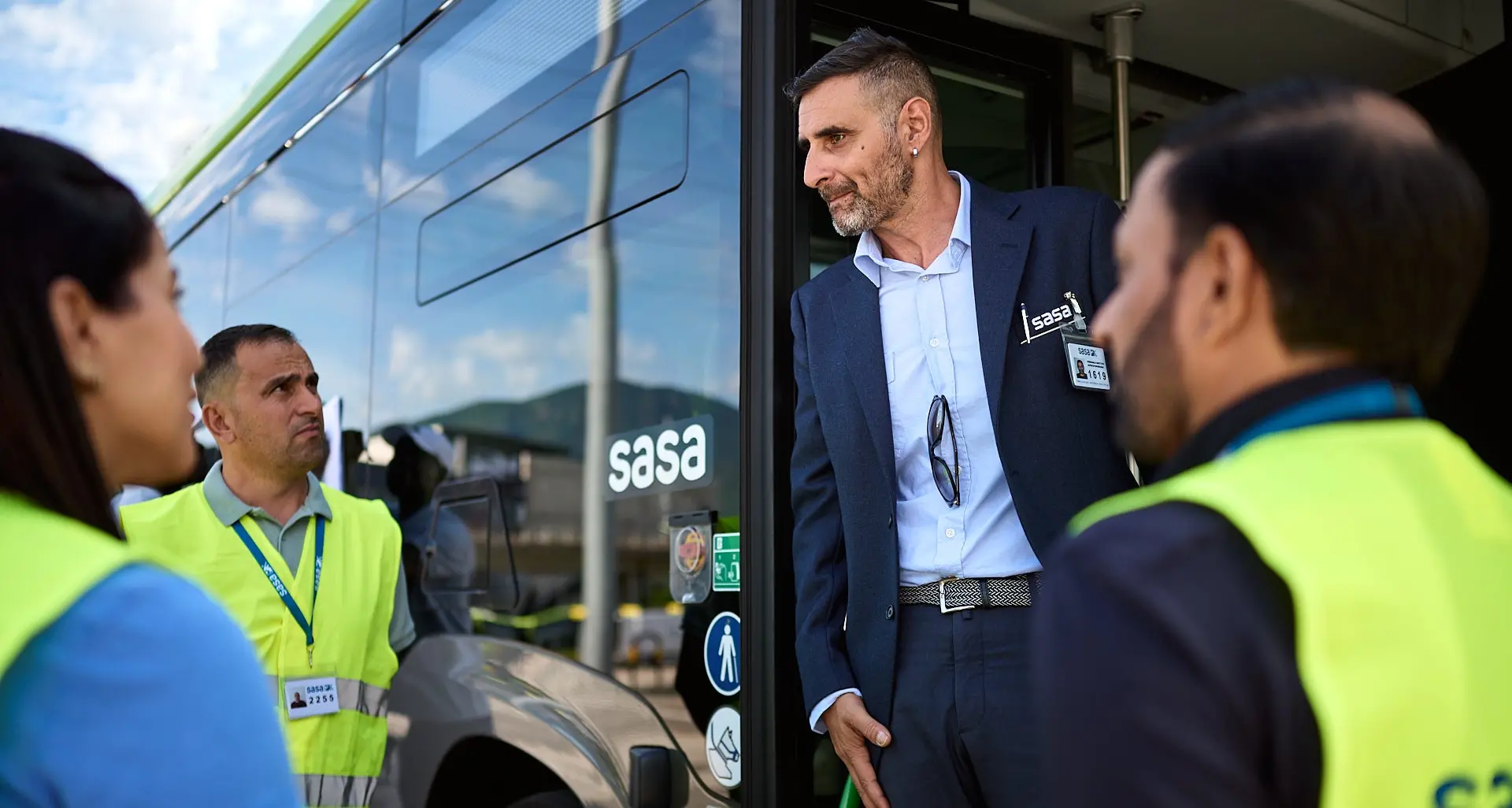Mobilità sostenibile, dalla Provincia 2,4 milioni per i bus Sasa 2025