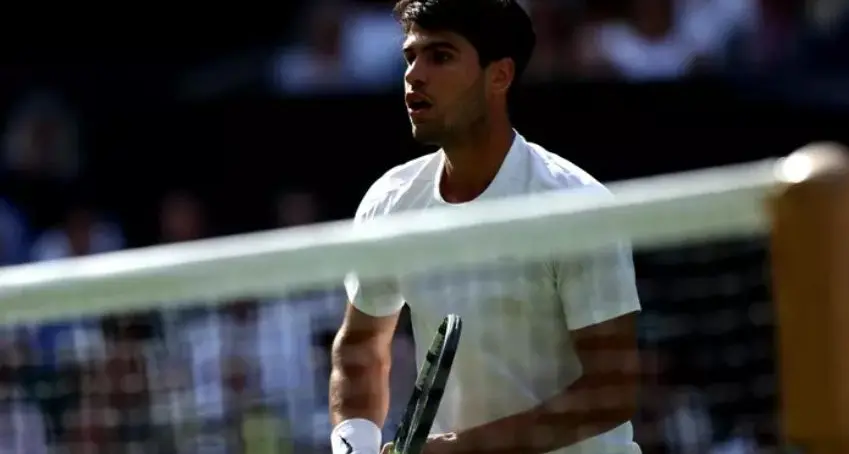 Wimbledon: Alcaraz agli ottavi, Struff battuto in 4 set
