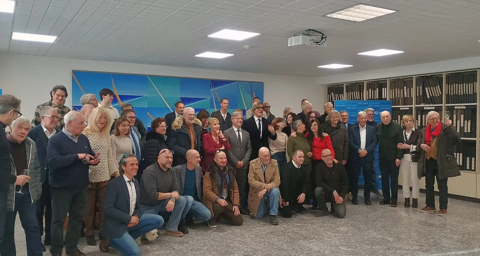Brindisi natalizio al quotidiano Alto Adige con i vertici dell’azienda, redattori e collaboratori