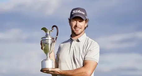 Golf, Aron Zemmer torna a vincere: il Campionato Nazionale Open è suo